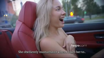 blonde 18 year old driving topless [exhibitionism]