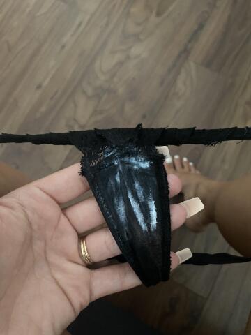 sweaty, creamy and used panties 😋 i just cummed in them 😈