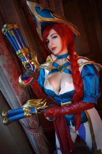 luce cosplay as miss fortune