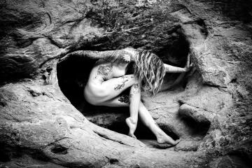 down in a hole. feeling so small🖤