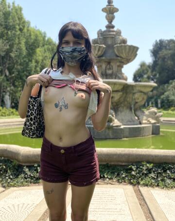 couldn’t help myself at the botanical garden