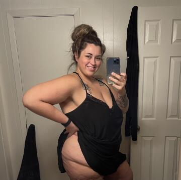 morning! join me for morning coffee? 💋💋