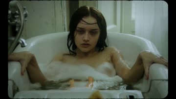 olivia cooke - the quiet ones (2014)
