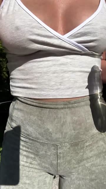 ahhh the sunshine and the stairs