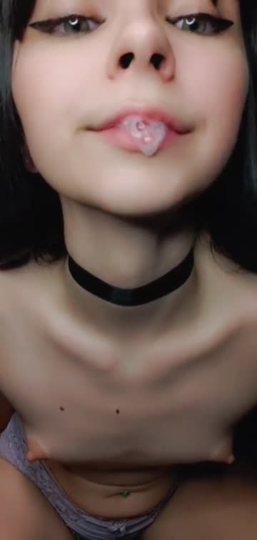 i love drooling on myself 🤤