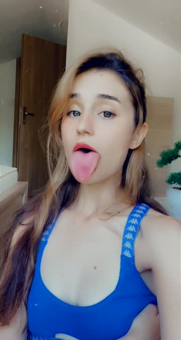 could i be ur dirty little secret?