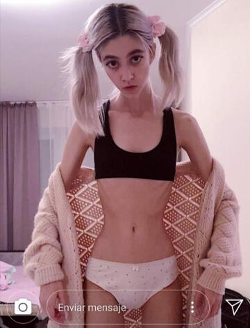 their little ribs are being marked