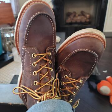 new boot opinion... whites perry!! very snug fit. took the website recommendation of going a full size down and i'm glad i did. they gave me blisters on my heels the first day but have been great ever since. i think i'm going into favor these over my thorogoods!