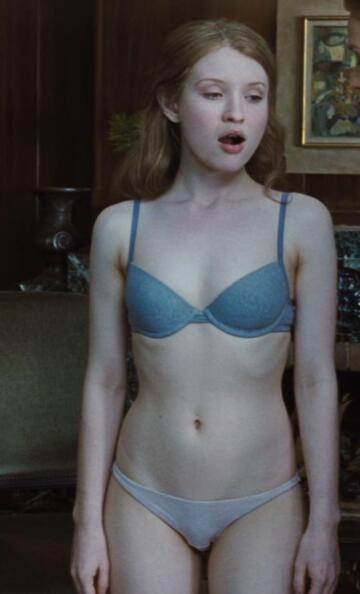 emily browning in sleeping beauty