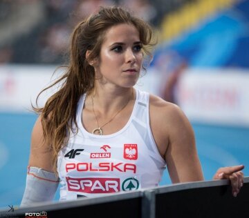 olympic medalist maria andrejczyk