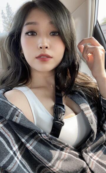 korean girls with big tits= heaven🥵
