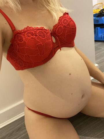 preggo baby waiting for you, message me and let’s have fun together