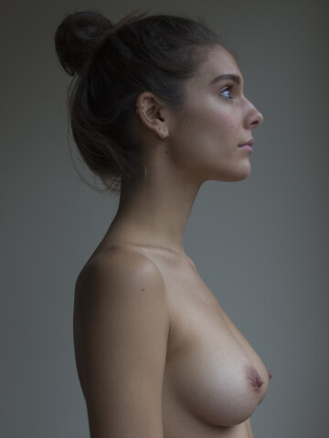 caitlin stasey