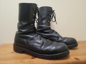 austrian paratrooper boots, resoled with vibram commando soles. freshly polished up and ready for some wear.