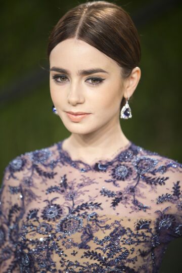 lily collins [3840x5760]