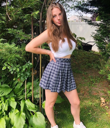 nice skirt enjoying the sun