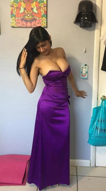 mia khalifa’s tits spilling out of this dress has my cock so fucking hard