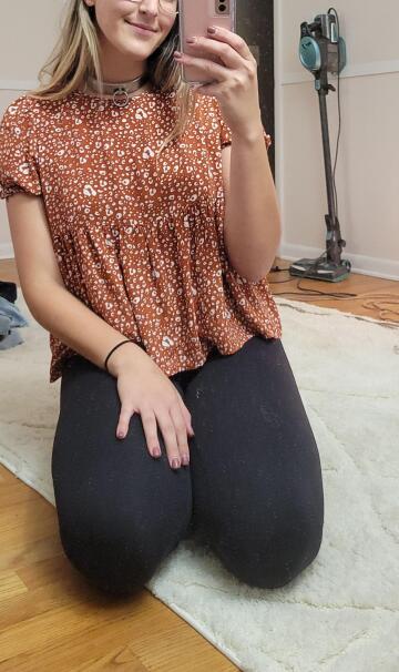 heavy collar for sunday. headed out to do some chores 😅