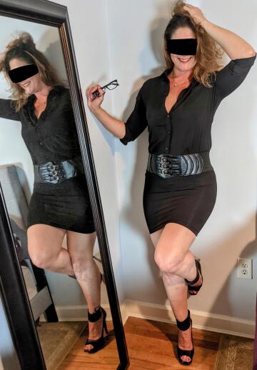 milf monday. im ready for the office