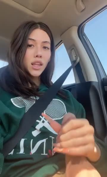 yuna masturbates in her car