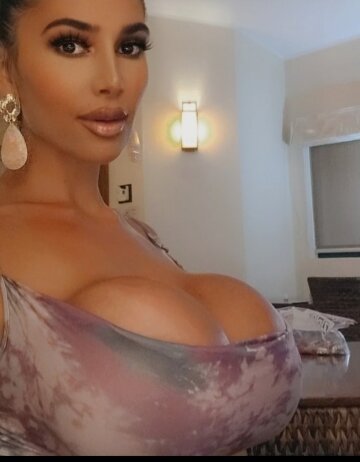 Kim Kardashian Lookalike Porn