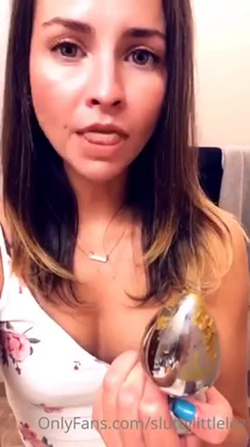 what a well mannered shit eater