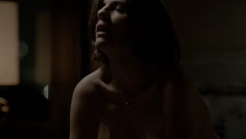 rafaela mandelli amazing nudity in hbo brazil series o negócio (2013)