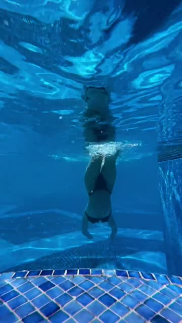 my onlyfans is always below $10 ♡ take a deep dive ♡