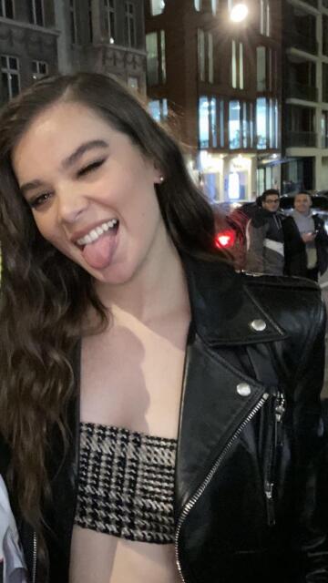 “our first date was so fun! let’s go back to your place. i don’t wanna have sex, i wanna be fucked. if you can fuck me good, we’ll go on a second date. so, what are you gonna do to make that happen?” - hailee steinfeld