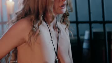 rebecca ferguson - the white queen - riding (brightened)