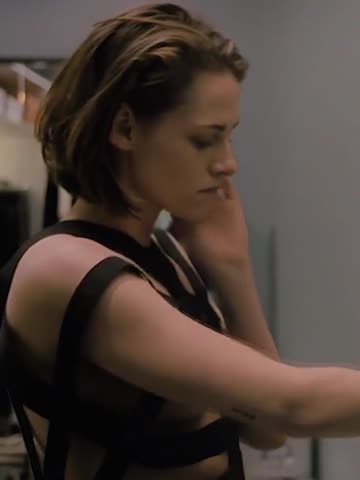 kristen stewart - personal shopper