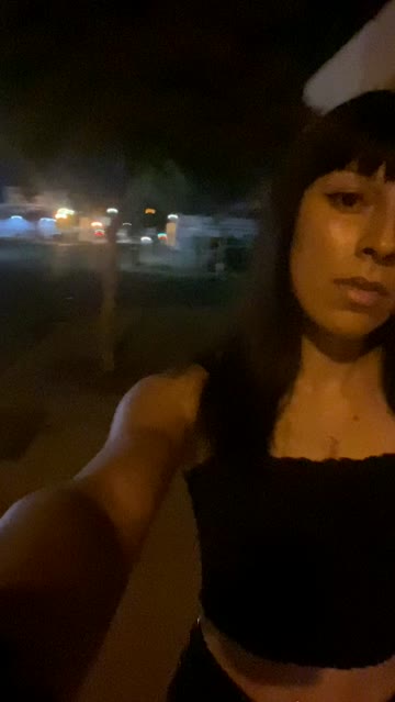 ur favorite streetwalking cum dump💅☺️