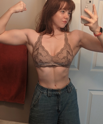 (20f) who likes muscular girls? 😉