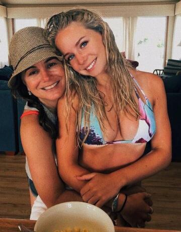 stoned mom or busty daughter