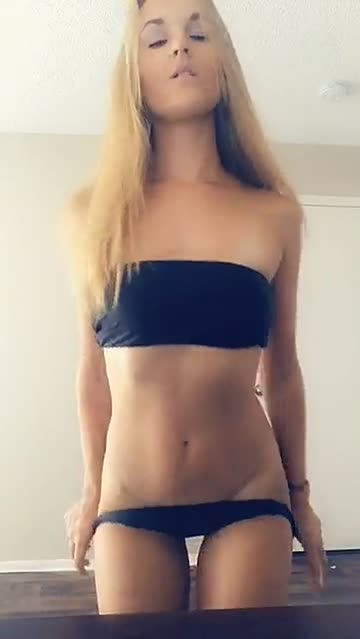 smash or pass?🥺🥺 (oc) 18y german please be honest