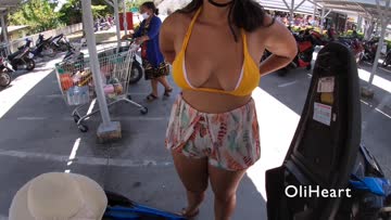 flashing my boobies at the parking lot