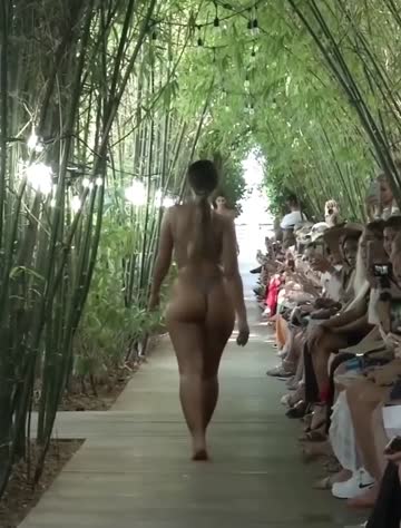 fashion shows are evolving