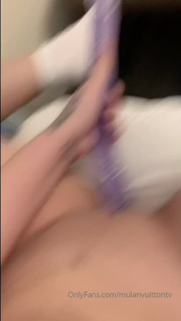 checkout her free mega pack🤤🤤🍑🍈⚡👇🏻