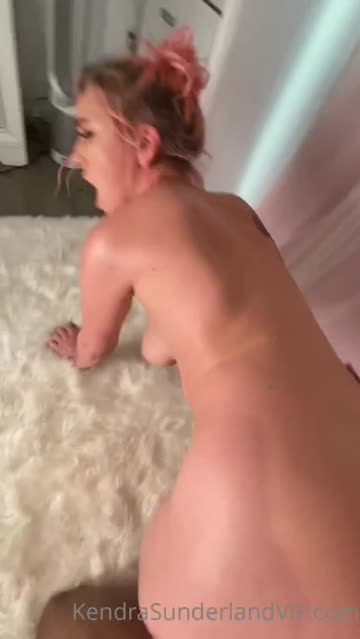 shnack-time 🤤: kendra sunderland