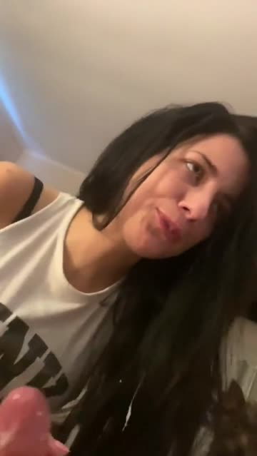 when your boyfriend knows you don't like cum in mouth, but he does it anyway... 😘