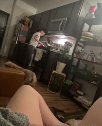 she knows when she see's my pussy, she has to get on her knees.