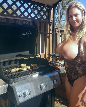 (f) 41, who’s hungry?