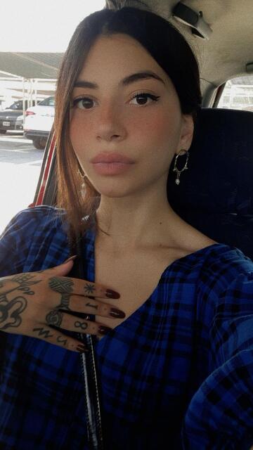 hey, good morning 😘 feeling cute today!