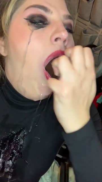 sometimes a girl just needs her face fucked :) i need a helper 😬😬😬