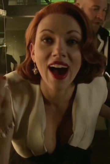 happy birthday scarlett johansson