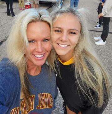 blondies...mom or her dau?