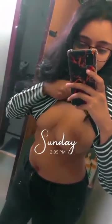 pic & 8 video 🥵 hot gf before shower 👙 mood lust 🍌 snapchat