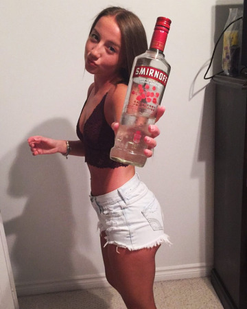 my sexy little sister is slutty when she drinks