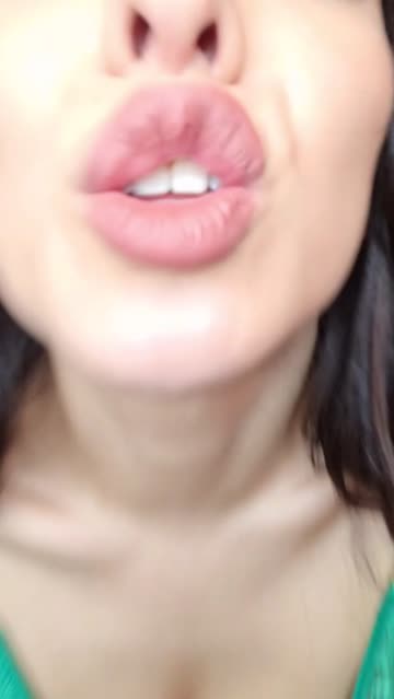 which one should i wear to our date?