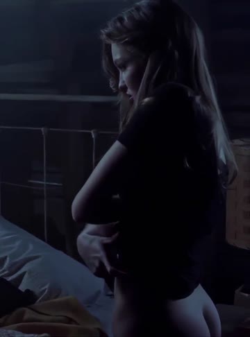 lili simmons nude in banshee (s01e02)